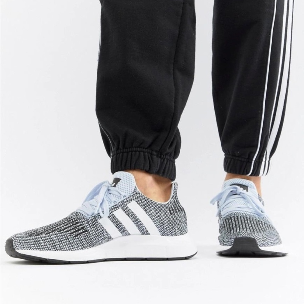 Men’s Adidas Swift Run